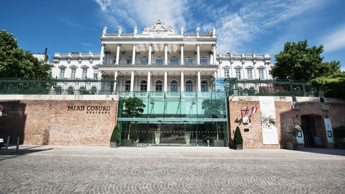 Außenansicht eines Hotels