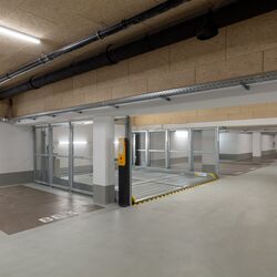 Autoparksystem in einer Tiefgarage