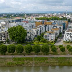 Ansicht aus der Luft auf das gesamte Gelände des Ludwigsquartiers