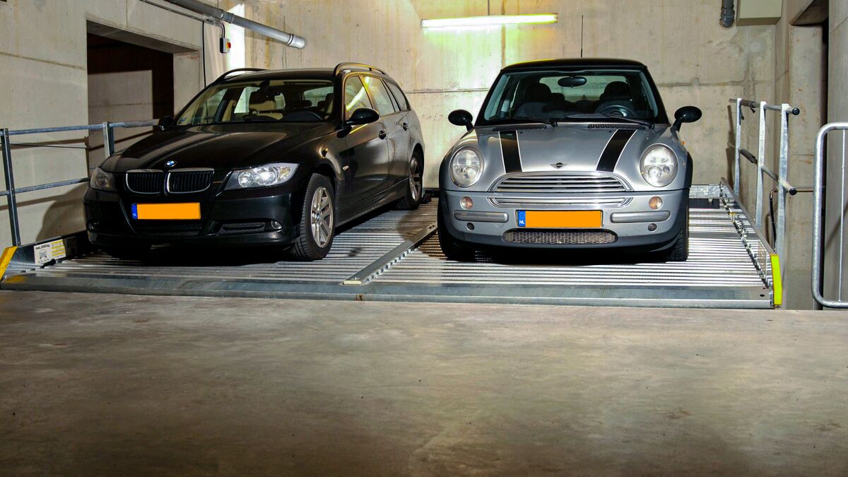 woehr-parklift340-autoparksystem-carparkingsystem-garage-1.jpg